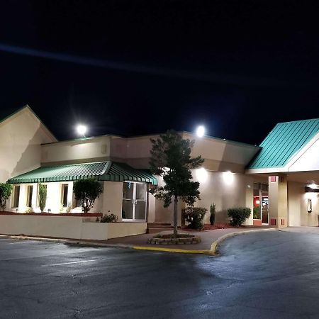 Ramada By Wyndham & Suites Warner Robins Kültér fotó
