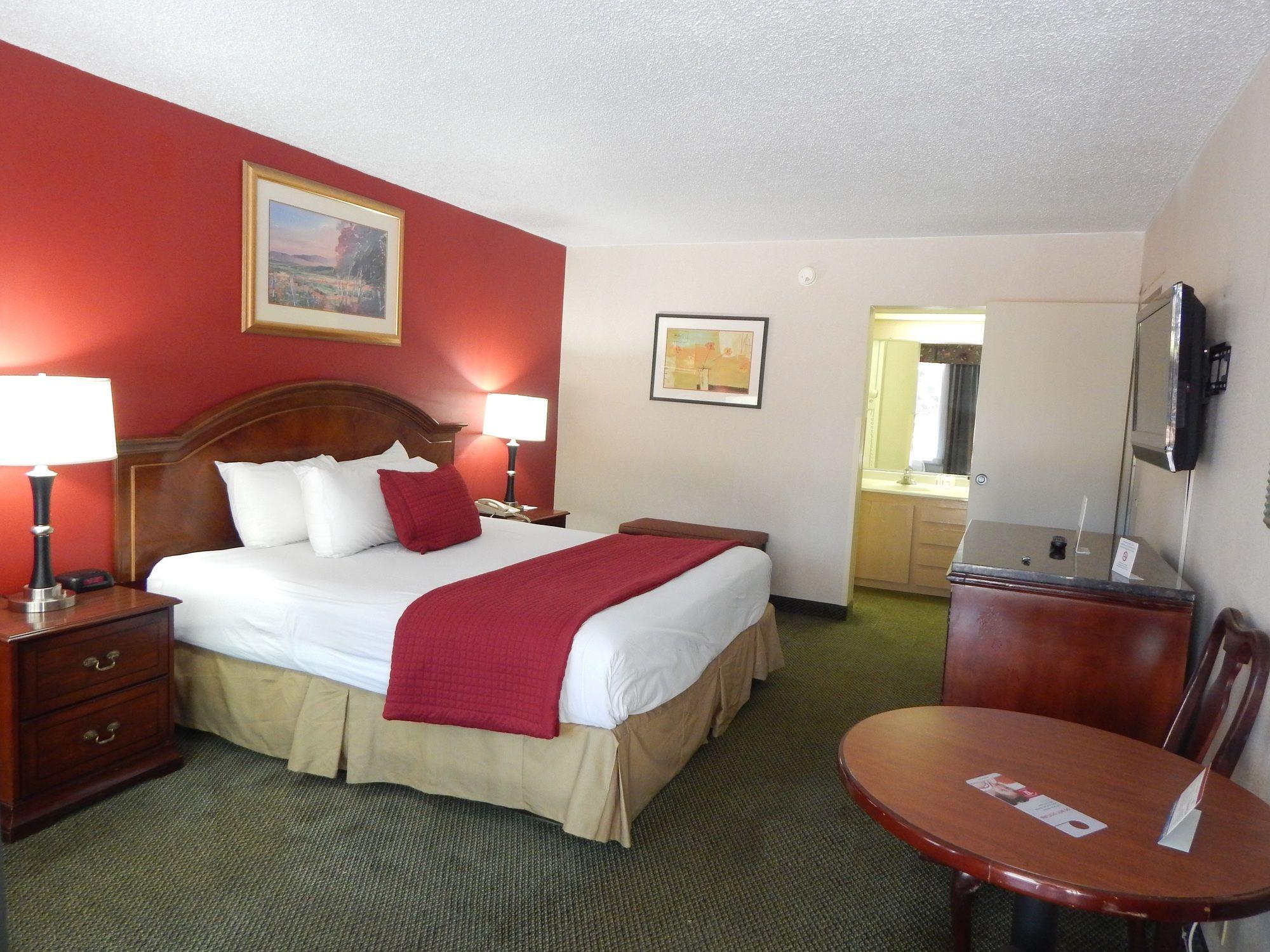 Ramada By Wyndham & Suites Warner Robins Kültér fotó